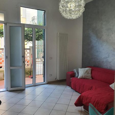 Incantevole Vacanza In Versilia Viareggio Bagian luar foto